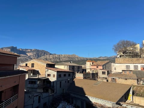 View (from property/room), Street view, Quiet street view