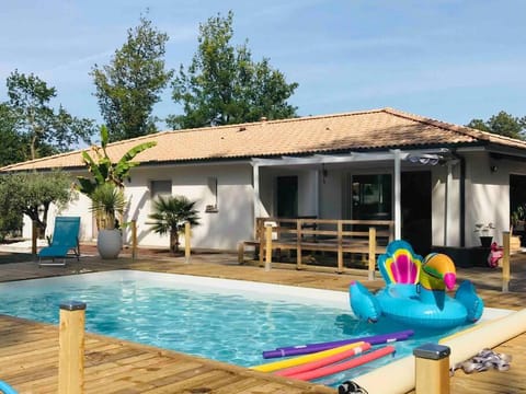 Frenchy home☆ piscine ☆spa☆ bassin d’arcachon Villa in Mios