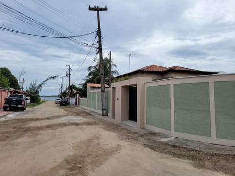 Casa Area Gourmet House in Araruama