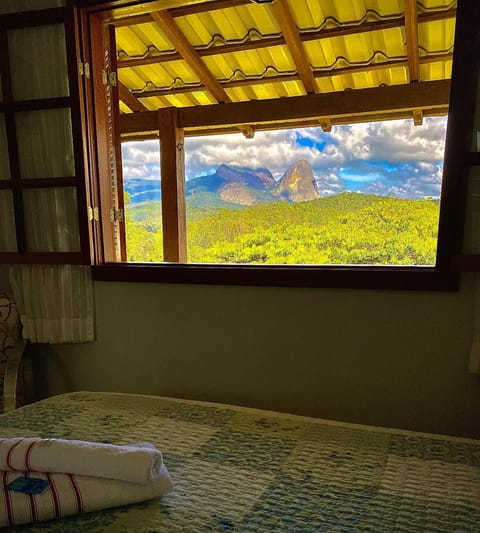 Natural landscape, Bedroom, Mountain view, towels