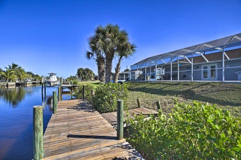 Coastal Port Charlotte Gem with Private Pool! House in Port Charlotte