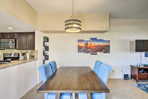 Sunny Tucson Townhome with Patio and Mountain Views! House in Catalina Foothills
