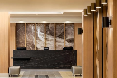 Doubletree By Hilton Pointe Claire Montreal Airport West Hôtel in Pointe-Claire