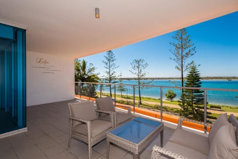 Silvershore Apartments on the Broadwater Apartahotel in Gold Coast