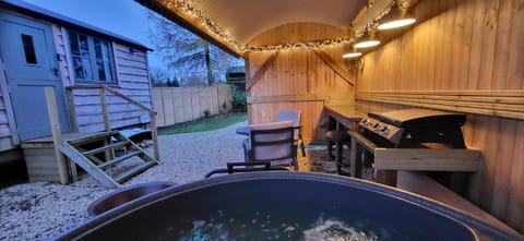 Forton House Shepherd's Huts House in East Devon District