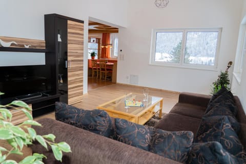 TV and multimedia, Living room