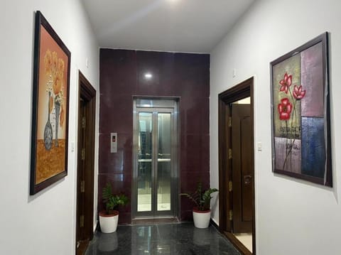 OM SRINIVASA - TRULY HOMESTAY Condominio in Tirupati