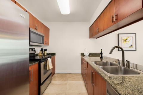 Luxury 1BD Apt in Downtown Brickell free parking Apartment in Brickell