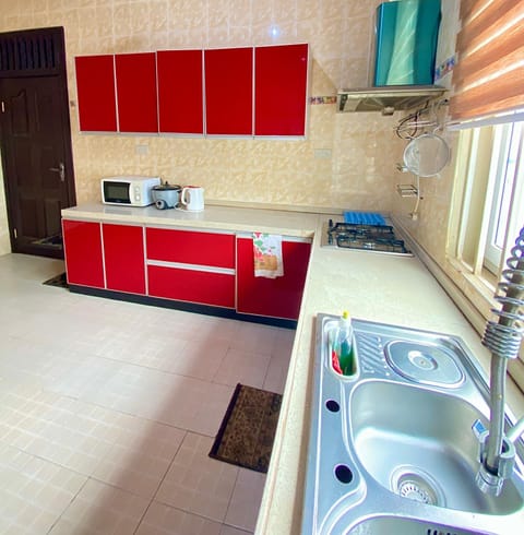 Kitchen or kitchenette, dishwasher, minibar, pet friendly