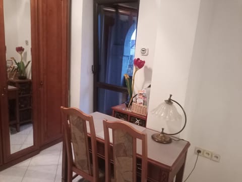 Pokój w domu z dużym ogrodem Vacation rental in Krakow