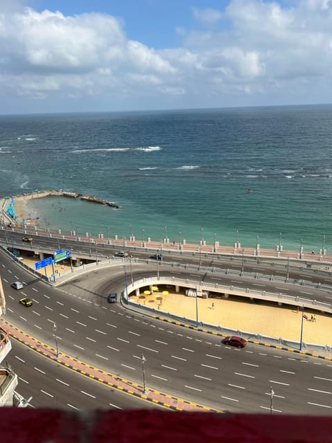 Panoramic Sea View Flat miami FAMILY ONLY شقة بانورما بشاطئ ميامي الاسكندرية عائلات فقط Copropriété in Alexandria