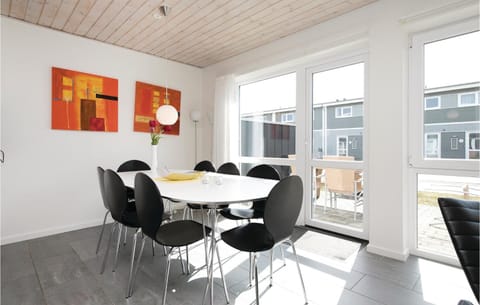 Amazing Apartment In Lkken With Wifi Apartamento in Løkken