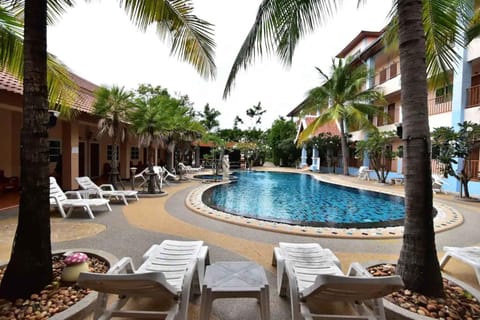 Pool view, Swimming pool