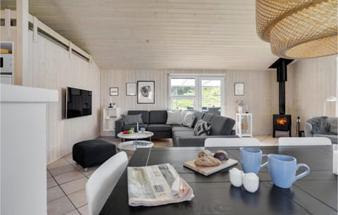 Stunning Home In Blokhus With 3 Bedrooms, Sauna And Wifi House in Blokhus