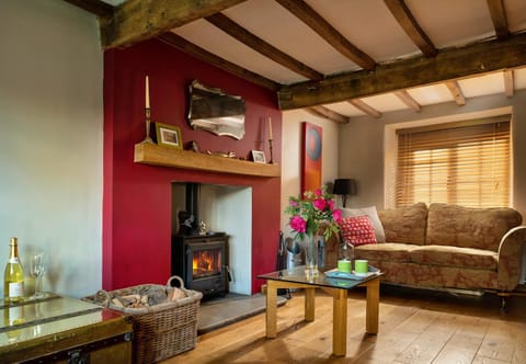 Communal lounge/ TV room, Living room