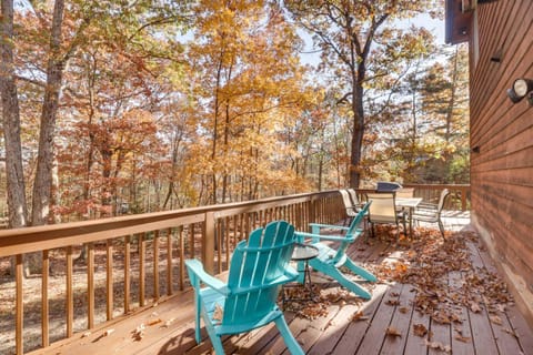 Spacious Family Home with Deck at Massanutten Resort House in Massanutten
