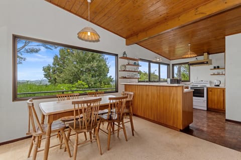 Te Whare Rākau - Paihia Holiday Home House in Paihia