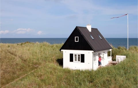 Lovely Home In Strandby With Wifi Casa in Frederikshavn