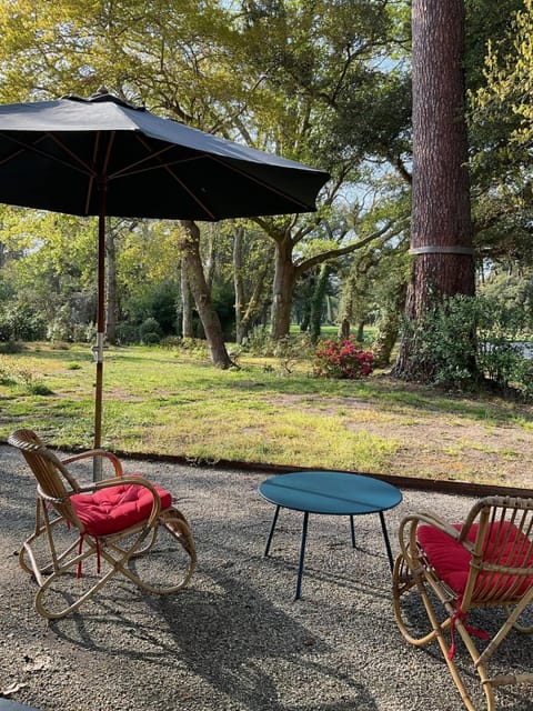 Villa CHEBEC Appartement en rez de jardin avec terrasse vue sur golf d Hossegor Apartment in Hossegor