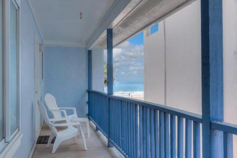 A Wave From It All Oceanview 2nd Level Patio Condo in Jacksonville Beach