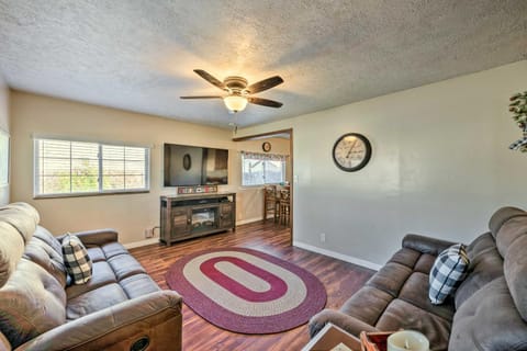 Cozy Cottage with Game Room about 17 Mi to Dtwn SLC! House in South Jordan