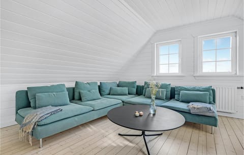 Stunning Home In Blvand With Wifi House in Blåvand