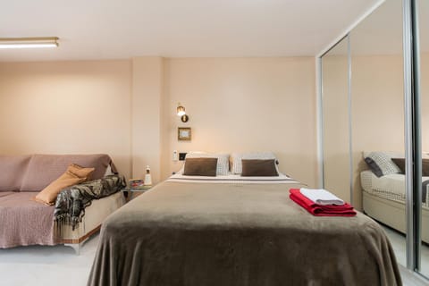 Bed, Photo of the whole room, Bedroom, towels, wardrobe