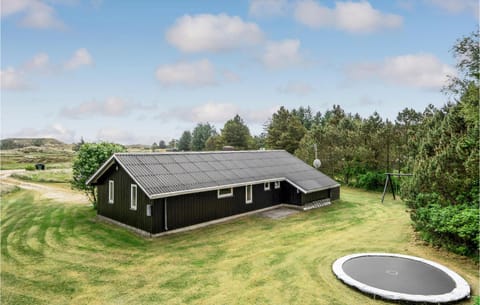 Amazing Home In Blvand With Wifi House in Blåvand