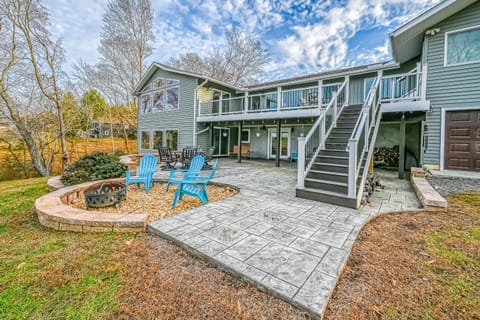 Lake Escape House in Lake Anna