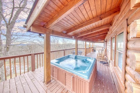 Serenity, A Rustic Log Cabin Retreat House in Sevierville