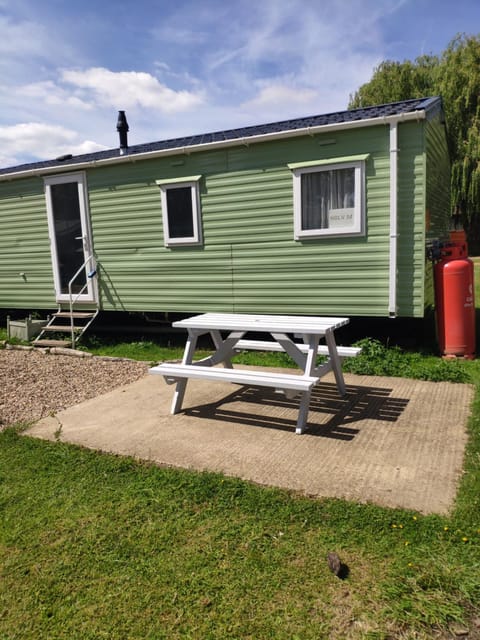 Property building, Patio, Garden view