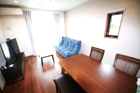 Plage Garden Place　A-101 Apartment in Okinawa Prefecture