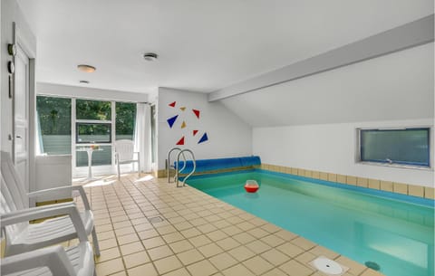 Lovely Home In Oksbl With Swimming Pool Casa in Henne Kirkeby