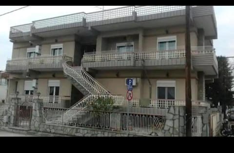 Φανταστικός χώρος δίπλα στον μύλο ξωτικών Apartment in Trikala