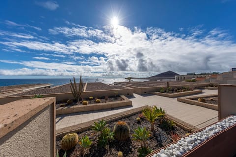 Balcony/Terrace, Beach, Sea view