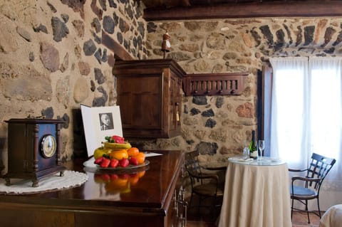 La Casa dels Poetes Bed and Breakfast in Garrotxa