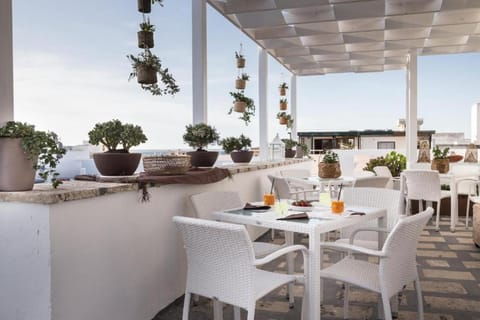 Patio, Balcony/Terrace