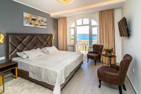 Bed, View (from property/room), Bedroom, Sea view, wardrobe