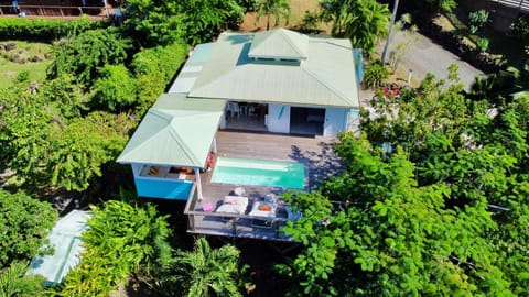 Property building, Bird's eye view, Garden, Garden view, Pool view, Street view, Swimming pool