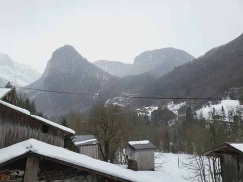 Natural landscape, Winter, Balcony/Terrace, Hiking, Mountain view