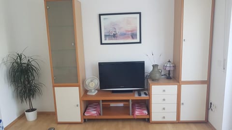 Zimmer 2 nahe Thoraxklinik - Bad und Küche geteilt Vacation rental in Heidelberg