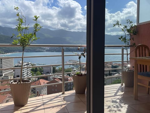 Day, View (from property/room), Balcony/Terrace, Sea view