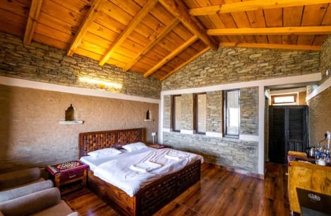 Meraki Huts Hotel in Uttarakhand