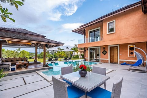 Natural landscape, Balcony/Terrace, Pool view