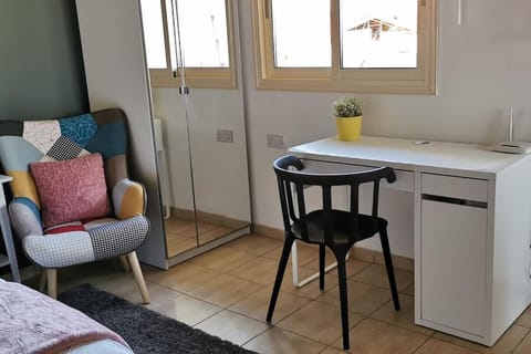Pretty and quiet studio, with wifi and parking Condo in Limassol City