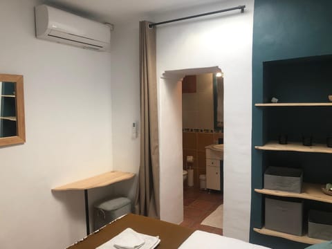 Room with bathroom in private house Casa Mar Location de vacances in Torrox Costa
