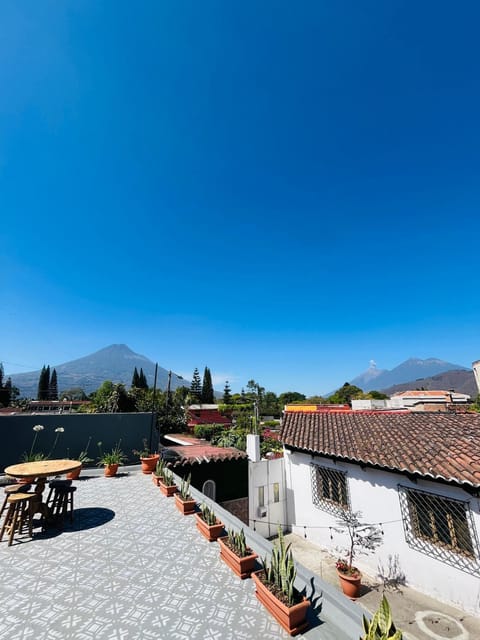 View (from property/room), Balcony/Terrace, Mountain view