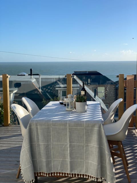 Patio, Balcony/Terrace, Dining area, Sea view