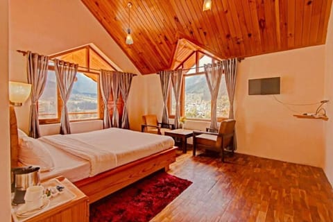 RedhomeX Conifer Villa Villa in Manali