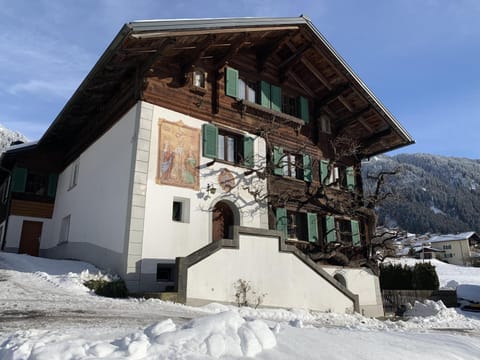 Property building, Winter